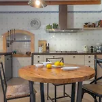 Cuarassa 샬레 포엔샤 항구